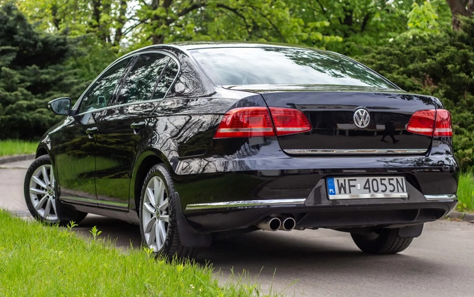 Volkswagen Passat cena 49900 przebieg: 196700, rok produkcji 2011 z Warszawa małe 596